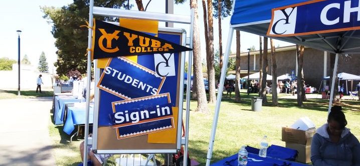 sign-in booth for students
